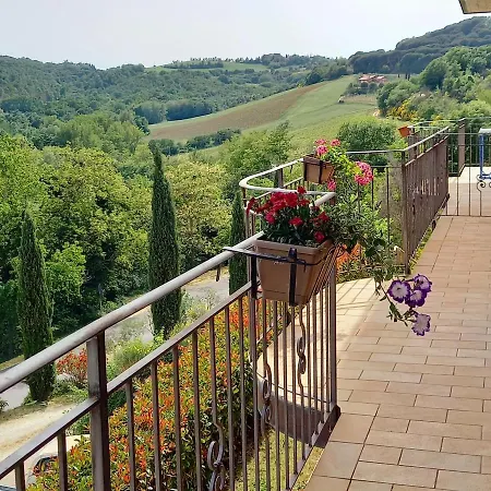 Gli Alberi With View Apartment