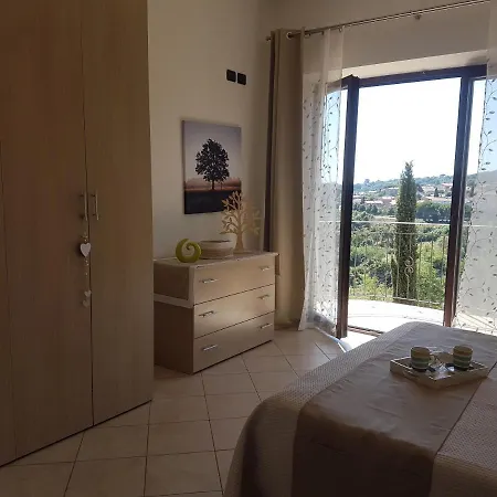Gli Alberi With View